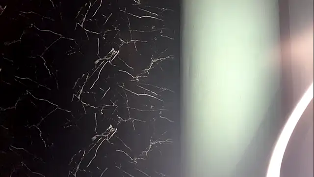 urhottie_lottie Pertunjukan Webcam