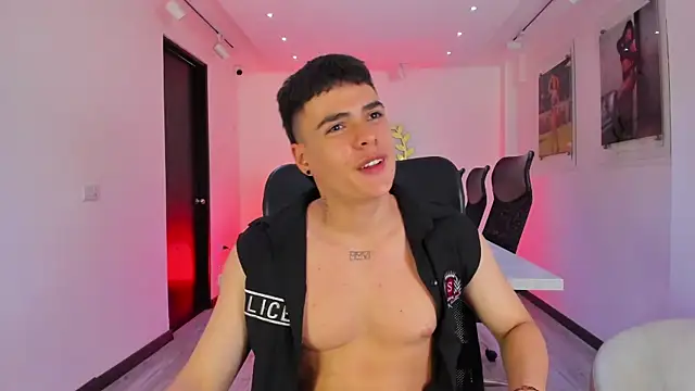 BenitoSaenz: απευθείας συνομιλία ΧΧΧ