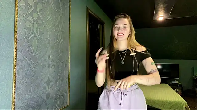 CarmelaLiebherr's Live XXX Chat