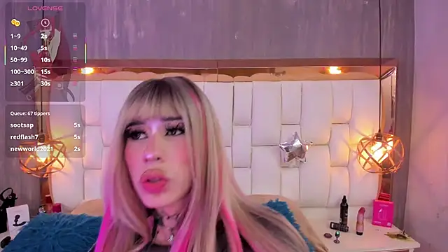 Foxxy_Doll: онлайн-секс-чат