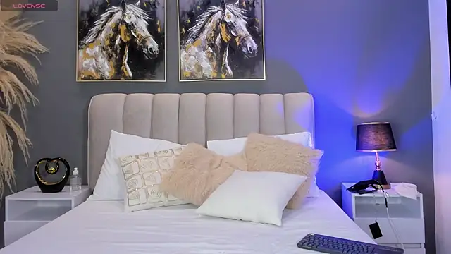 Chat +18 de VaniaRouse ao vivo