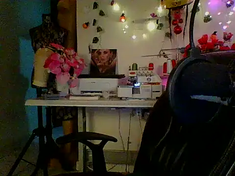 XXX chat uživo modela Anaconda2350