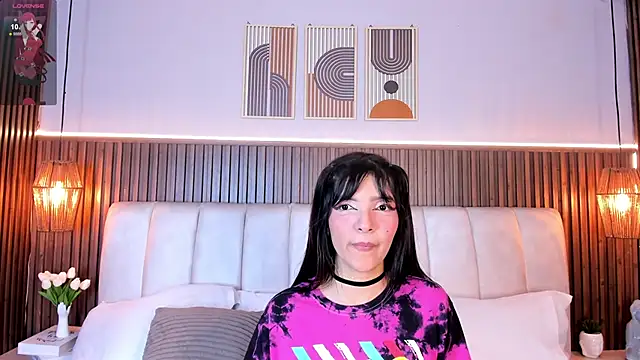 LisaLain's Live XXX Chat