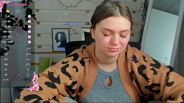 Chat XXX en directo de Josephine_Kiss