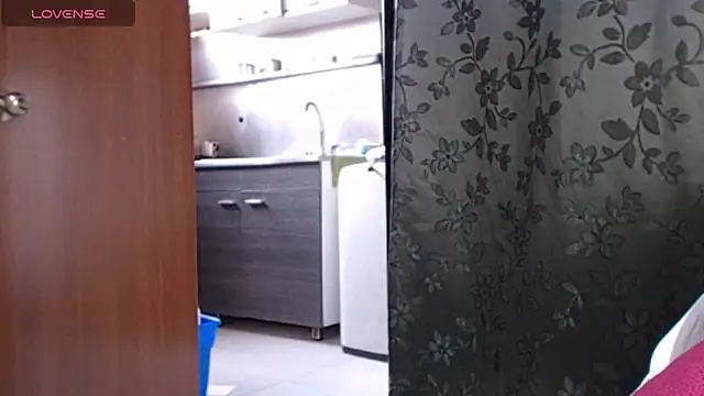 miia-big1boobs_のライブXXXチャット