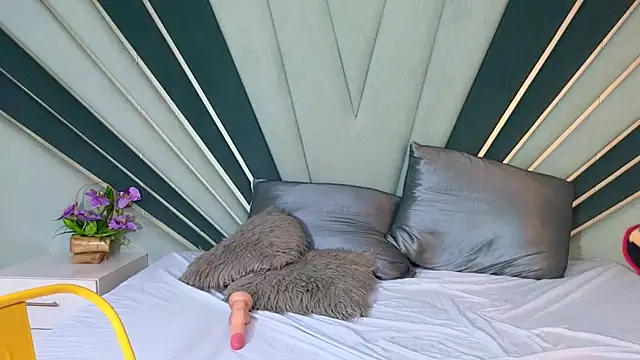 DulceeEsmeraldan Live XXX chat