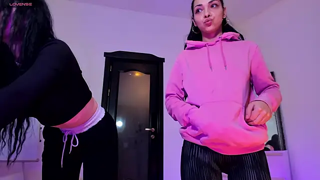 แชท XXX สดของ Cheerishh