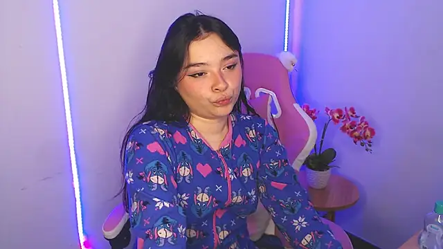 Nahia_Brmn Live XXX chat