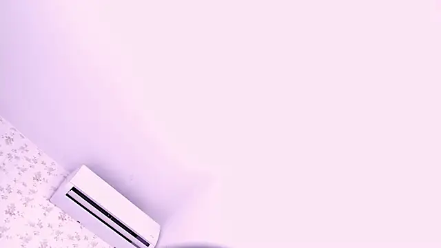 Chatroom XXX en direct de Helenn_monroy1