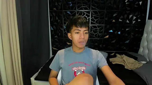 davincihugecock Pertunjukan Webcam