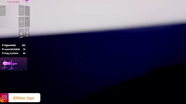 Show modela LIHIAN_TAY na web-kameri