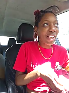 oliviaprettypussy's Webcam Show