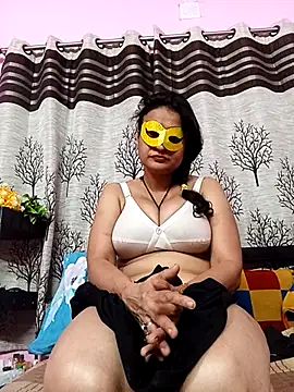 Gullapi: διαδικτυακό σόου στην κάμερα