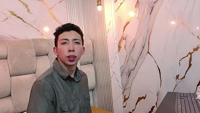 แชท XXX สดของ MOgekobig19