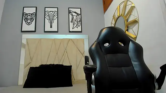 adams_bobby webkamerás műsora