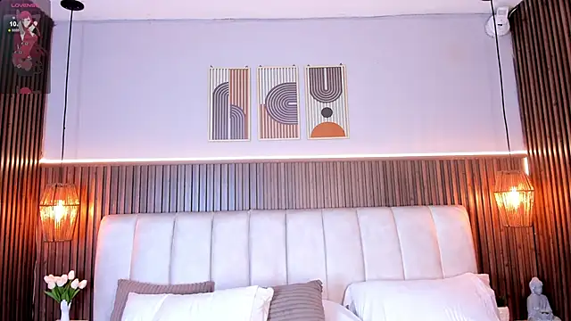 LisaLain's Live XXX Chat