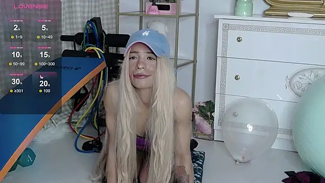 SarahRaynex Live XXX-Chat