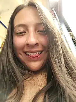 Онлайн чат XXX MaskedLatinaX