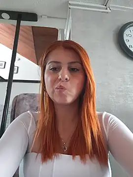 Nahiajhonson_ Webcam-Show