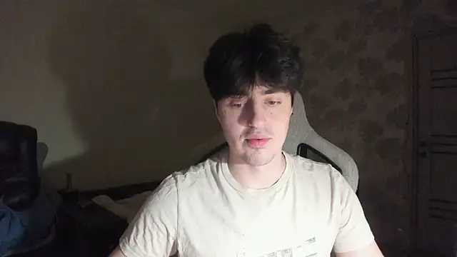 Knuckles17 Show Webcam