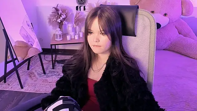 Elainebeness Chat XXX live