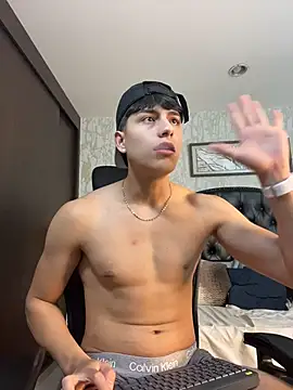 Lander_Cruz live XXX chat