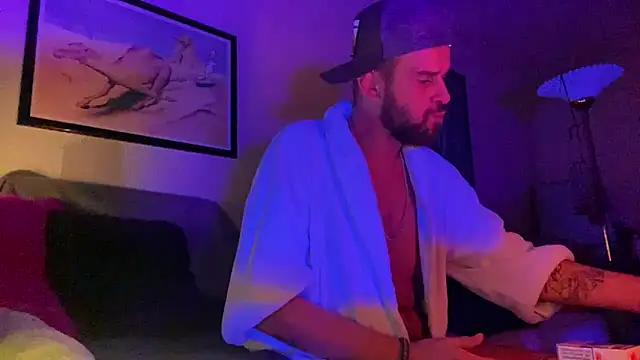 Guyst049 即時 XXX 聊天