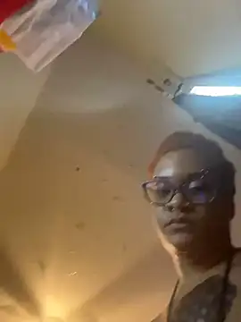 nickytheehawtie's Live XXX Chat