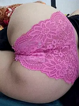 Haralushiaaa 现场XXX聊天