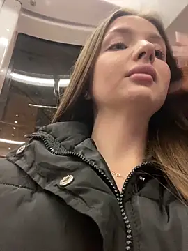 Онлайн чат XXX KrisMagnoly