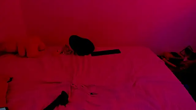 Emily_Coper18 Live XXX-Chat