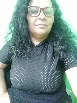 Amarantha25's Live XXX Chat