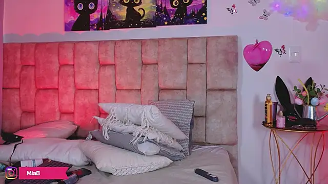 MiiaBlumm_ – Naživo XXX chat