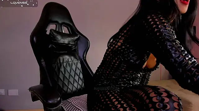 Онлайн чат XXX sussyprice