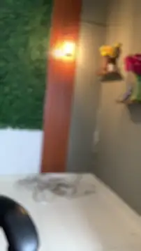 ImValentinaHotXXX: διαδικτυακό σόου στην κάμερα