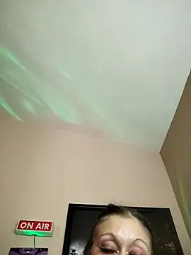 TheDime élő XXX-chatje