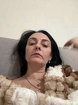 Miroslava1247のライブXXXチャット