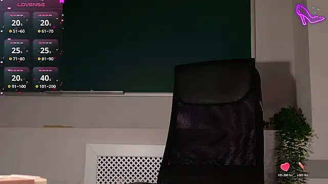 ClaireMathis' Live XXX Chat