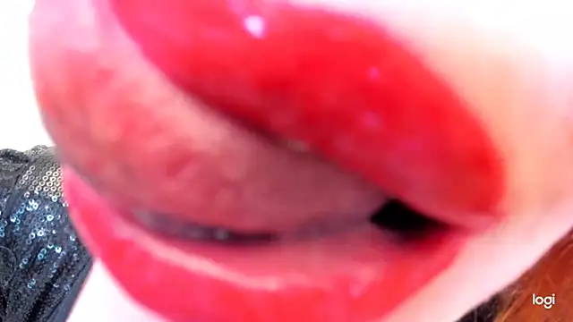 softlysoftlyasbeauty Pertunjukan Webcam