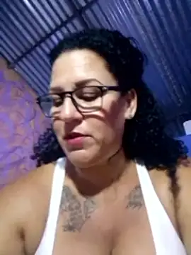 tugordita-hot's Webcam Show