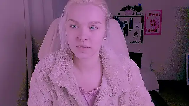 دردشة Hot_Blonda الجنسية المباشرة