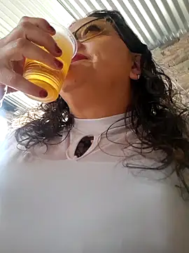 دردشة Vivianmature الجنسية المباشرة