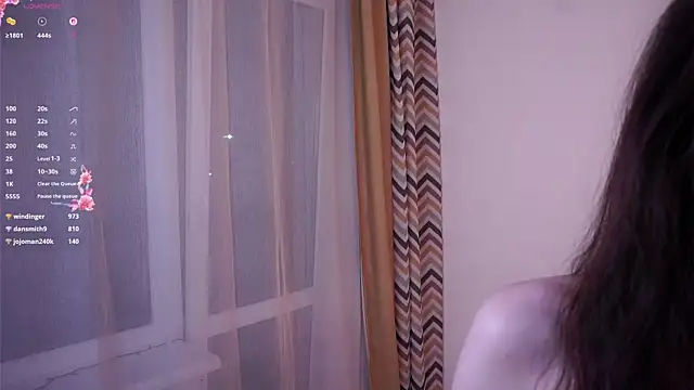 Živý XXX chat CleotildePiel