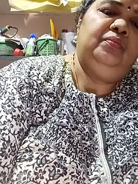 دردشة tamilthanushri الجنسية المباشرة