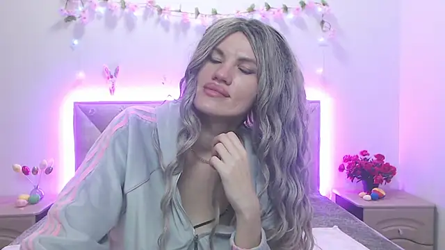 MilaLoona Obrolan Langsung XXX