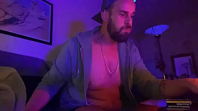 Guyst049 élő XXX-chatje