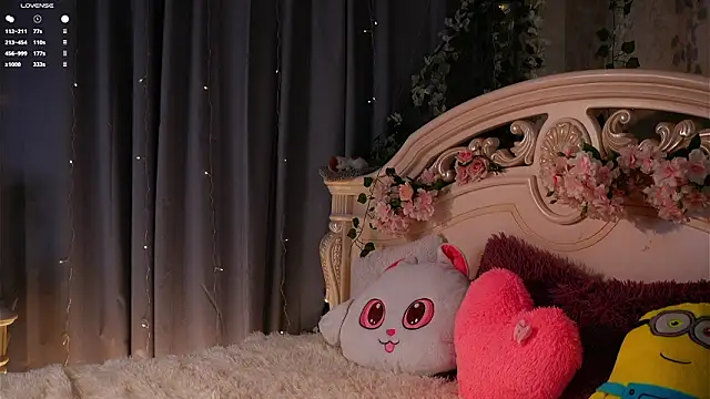 EdlinAllistonのライブXXXチャット