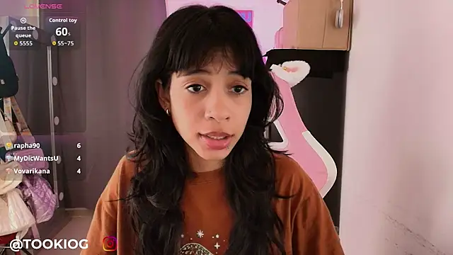 Živý XXX chat TOOKIOG_