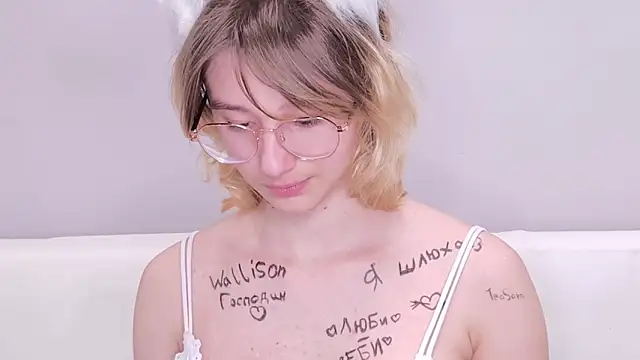 Silva-Tailll Live XXX-Chat