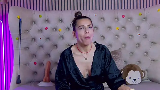 PlayfulShow Webcam show